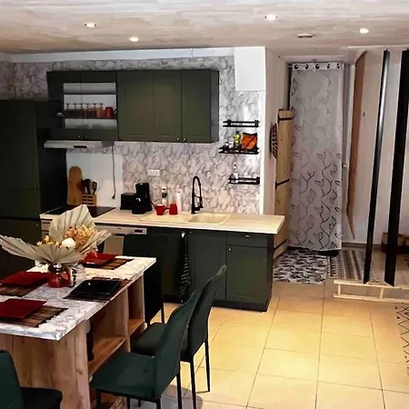 아파트 T3 6 Couchages Grands Buffets Et Plages